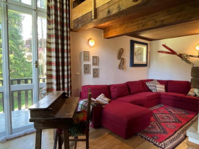 Tuckett Lodge - A large flat for families and groups of friends